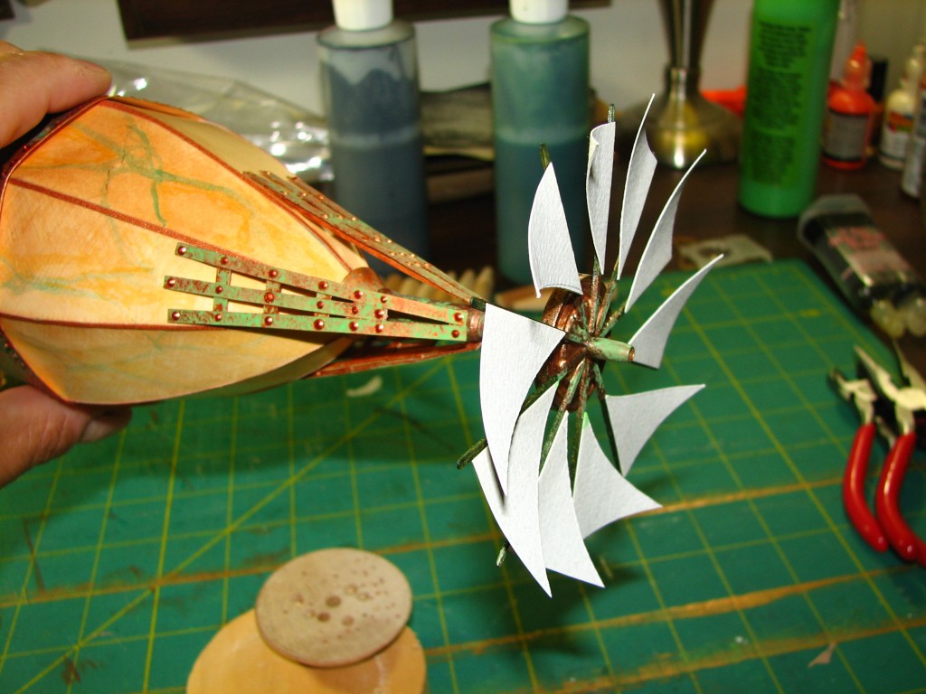Propeller in place and spinnable!